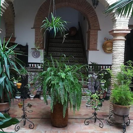 Hostal Comercio Кармона Экстерьер фото